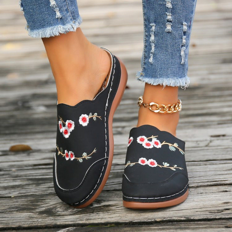 Damen geschlossene Clogs mit floralem Design und komfortablem Fußbett EB