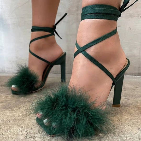 Damen High Heel Sandalen mit luxuriösem Federbesatz EB