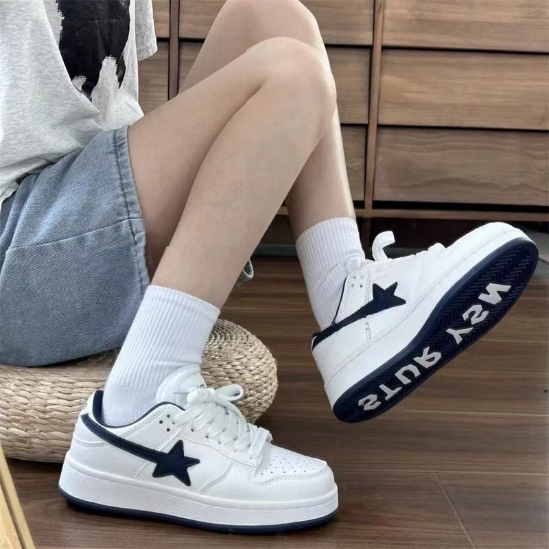 Damen Sportliche Sneakers mit atmungsaktiver Mesh-Oberfläche und griffiger Gummisohle EB