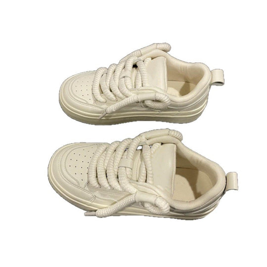 Damen Sneaker im minimalistischen Design mit doppelter Schnürung und gepolsterter Sohle EB