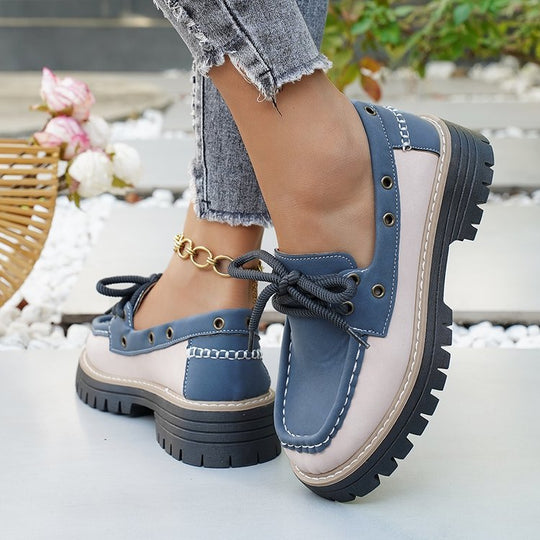 Damen Bequeme Boots mit trendigem Schnürdesign und robustem Profil EB