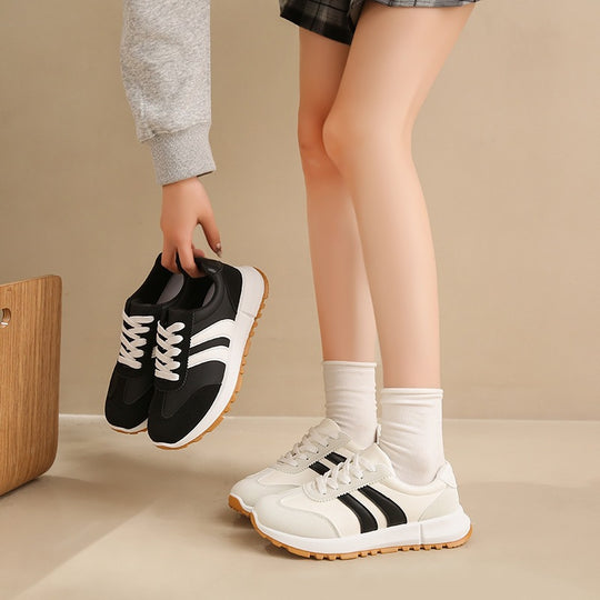 Damen Sportliche Sneakers mit atmungsaktiver Laufsohle EB