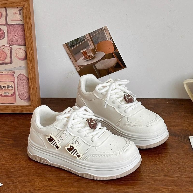Damen Niedrigprofil Sneakers mit verspieltem Tiermotiv EB