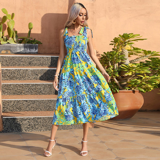 Damen Sommerliches Maxikleid mit tragefreundlichen Schulterbändern und floralem Design EB