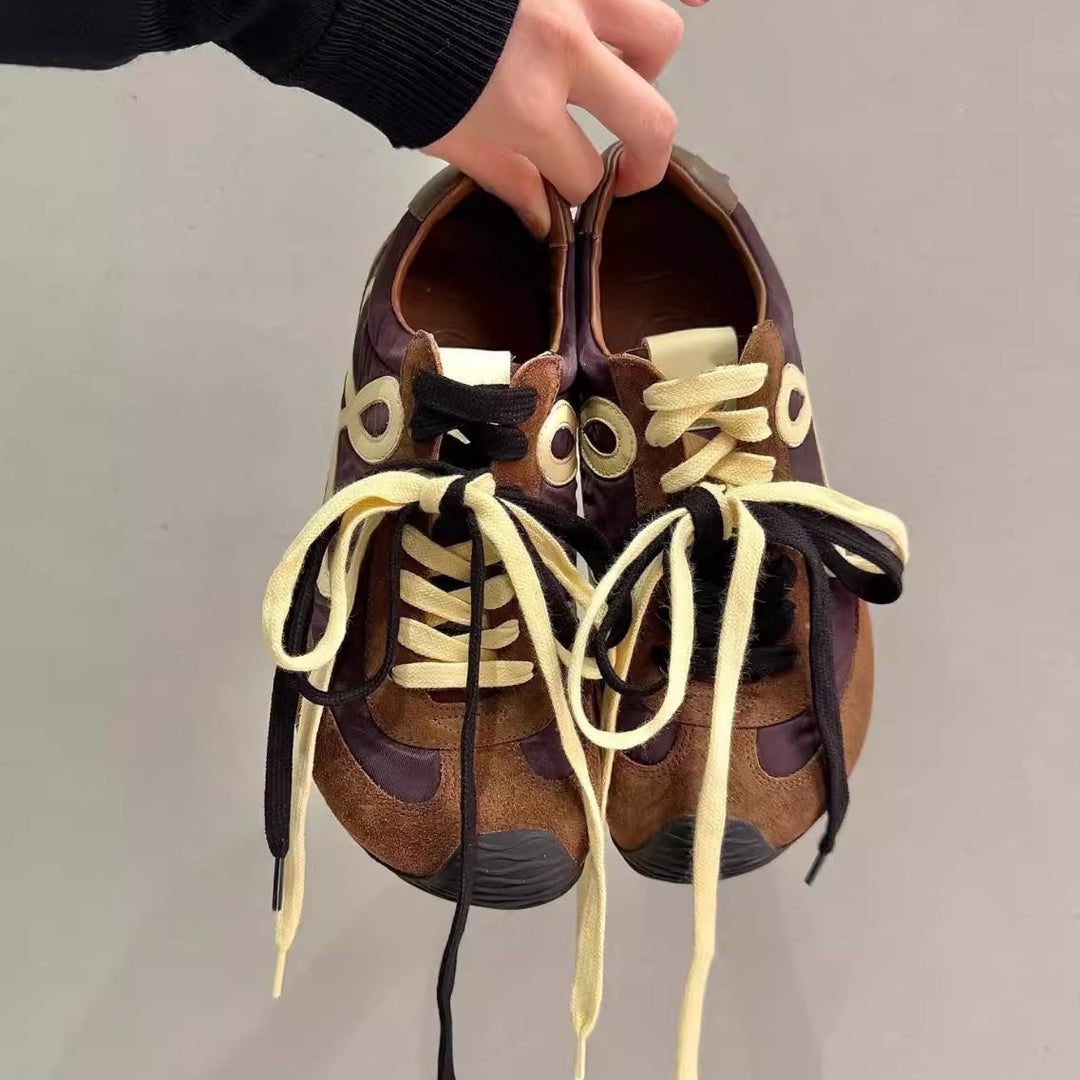 Damen Sportliche Sneaker mit atmungsaktiver Obermaterialkombination und rutschfester Laufsohle EB