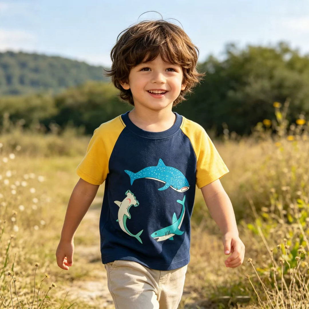 Jungen T-Shirt mit leuchtendem Haifischmotiv EB