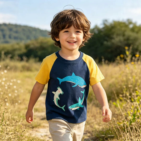Jungen T-Shirt mit leuchtendem Haifischmotiv EB