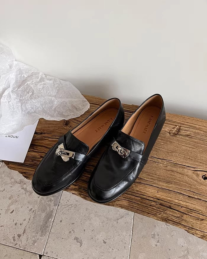 Damen Mokassins mit eleganter Schnallenverzierung EB