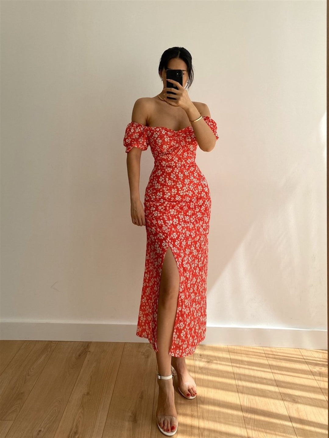 Damen Maxikleid mit schulterfreiem Design und floralem Druck EB