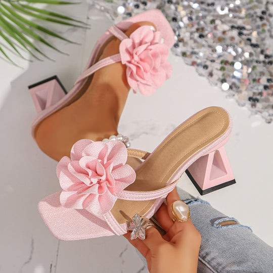 Damen Blockabsatz Sandaletten mit floralen Applikationen EB