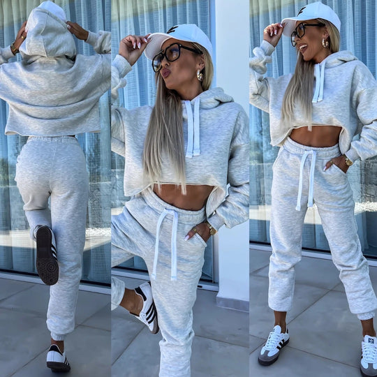 Damen modernes Hoodie-Jogginganzug-Set mit elastischem Bund und Kontrastdetails EB
