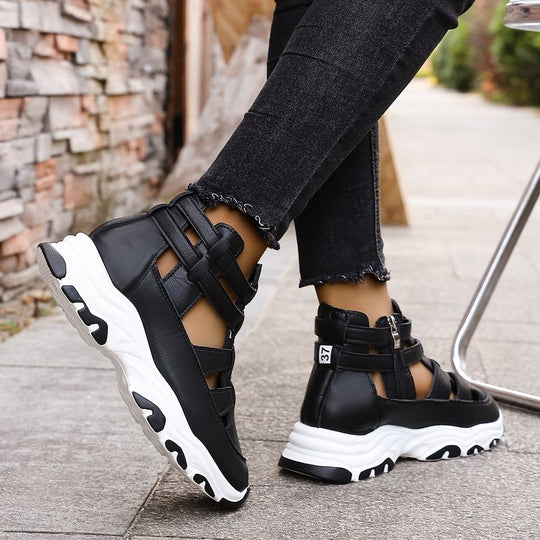 Damen Sportliche Sneakers im modernen Schnitt mit atmungsaktiver Oberflächenstruktur und rutschfester Sohle EB