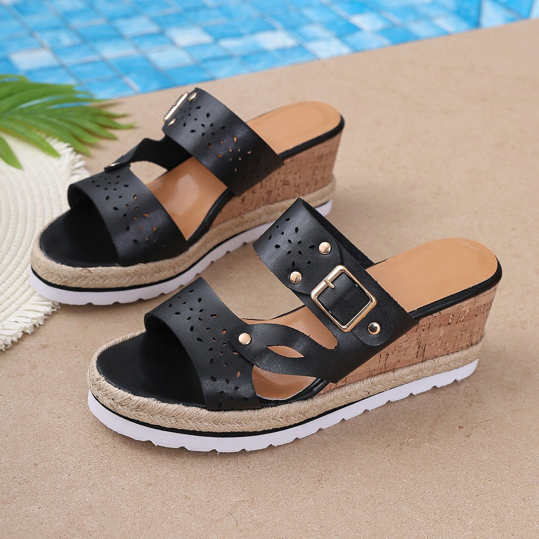 Damen Wedge-Pantoletten mit modischen Schnallen und floralem Cut-Out-Design EB