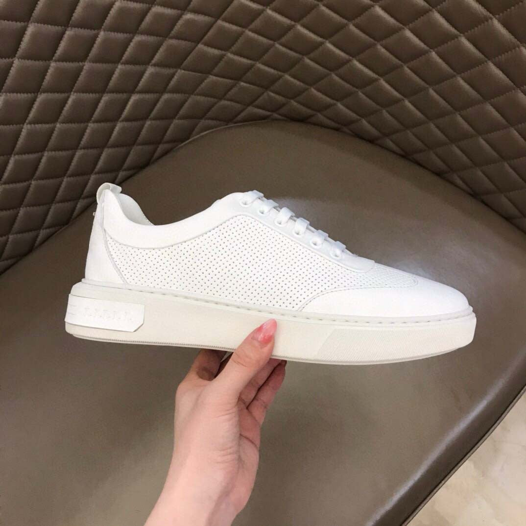 Damen Premium Sneaker mit atmungsaktiver Struktur und rutschfester Sohle EB