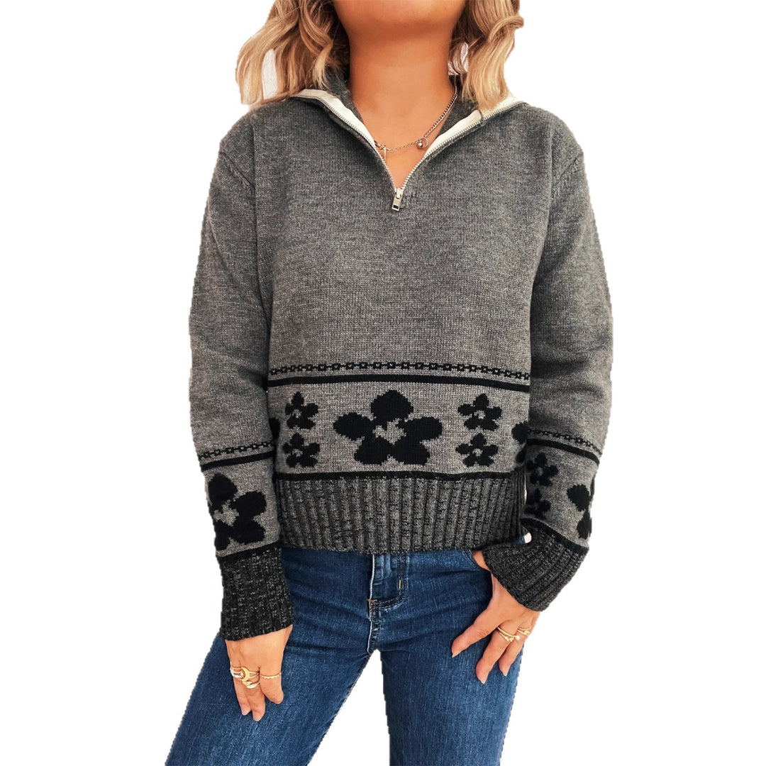 Damen Grobstrickpullover mit floralen Mustern und praktischen Halbarm EB