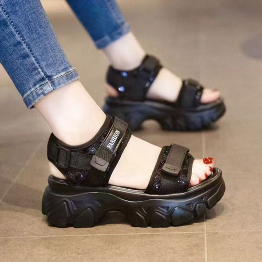 Damen Komfortable Sport-Sandalen mit verstellbaren Riemen und flexibler Sohle EB