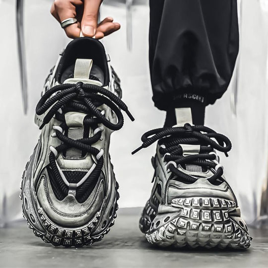 Damen Sportliche Sneakers mit innovativem Sohlenprofil und atmungsaktiver Mesh-Konstruktion EB