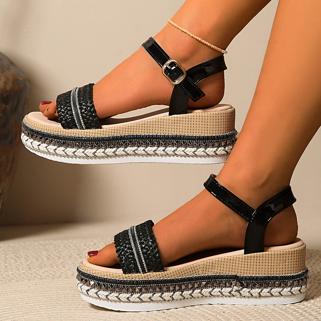 Damen Wedge-Sandaletten mit verstellbarem Riemendesign und dekorativem Akzent EB