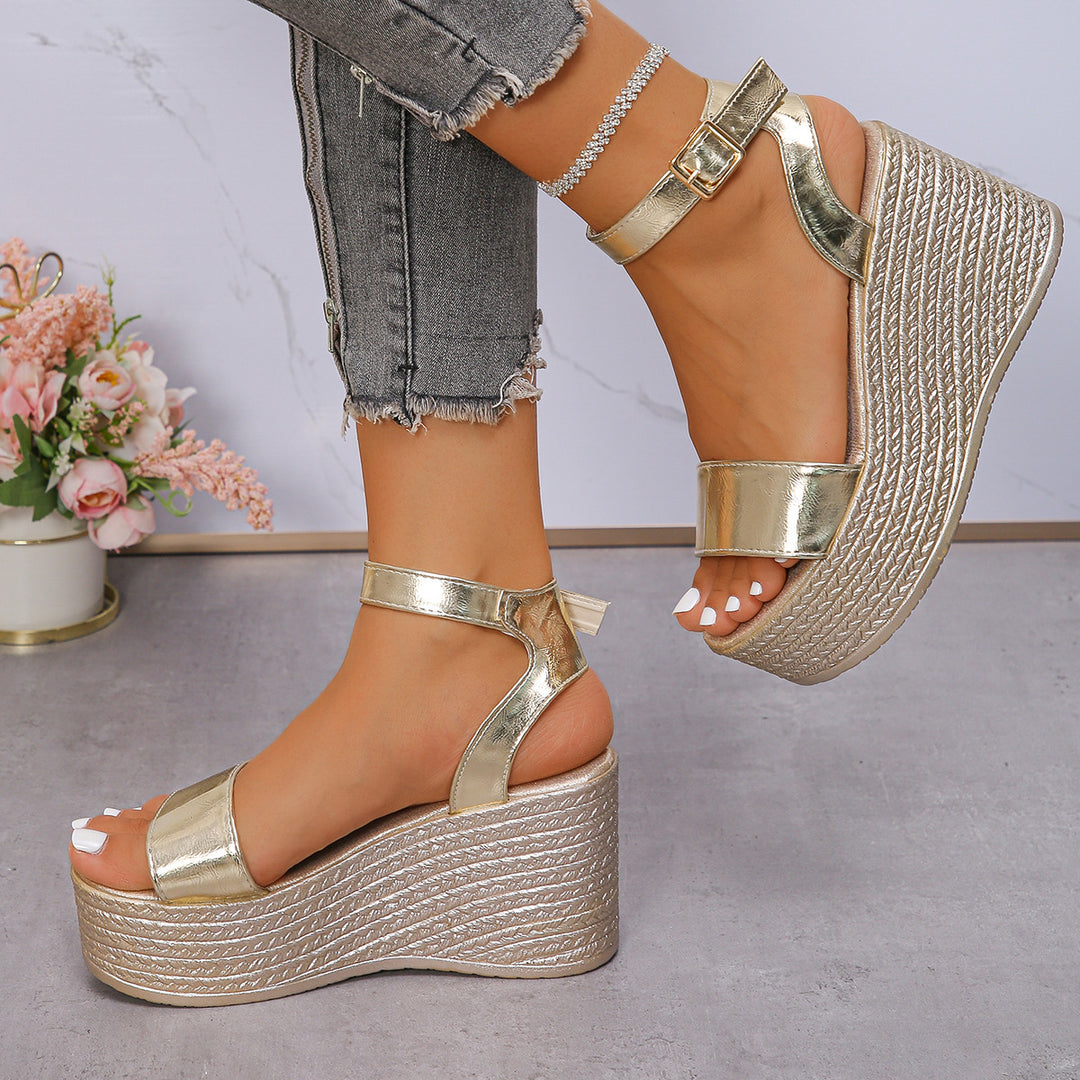 Damen Hochhackige Plateau-Sandalen mit verstellbarem Riemen und glanzvollem Finish EB