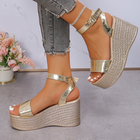 Damen Hochhackige Plateau-Sandalen mit verstellbarem Riemen und glanzvollem Finish EB