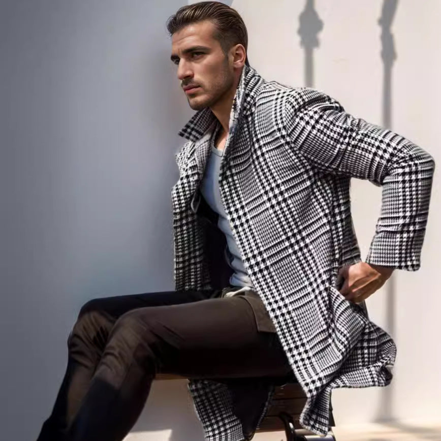 Herren eleganter Karomantel mit großflächigen Taschen und hohem Kragen EB