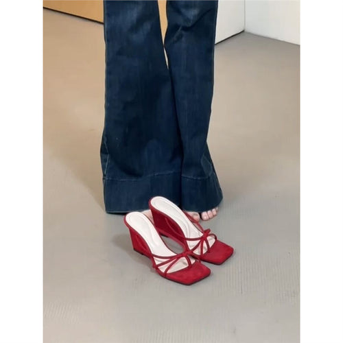 Damen elegante Wedgesandalen mit gekreuzten Riemen EB