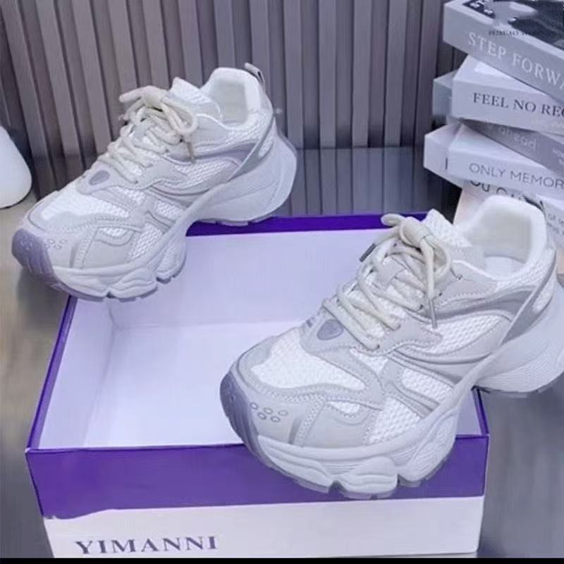 Damen Atmungsaktive Laufschuhe mit innovativem Sohlenprofil und stabiler Dämpfung EB