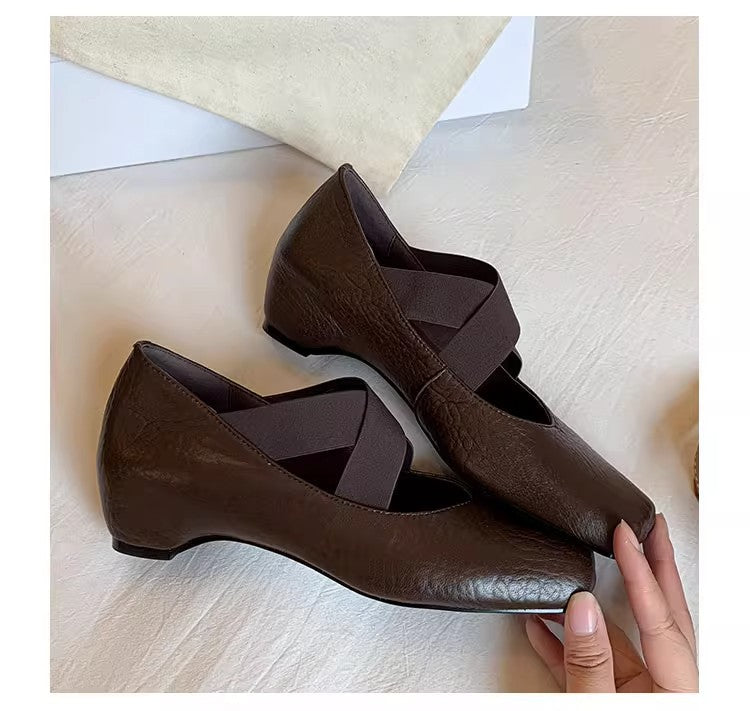 Damen Ballerinas mit elegantem Riemchen und komfortablem Fußbett EB