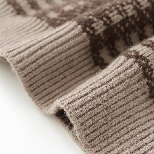 Damen Karierte Strickjacke mit Knopfleiste und Rundhalsausschnitt EB