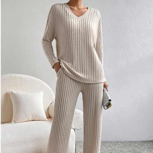 Damen komfortabler Ripp-Strickanzug mit weitem Schnitt EB