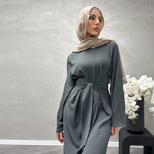 Damen Modisches Maxikleid aus fließendem Stoff mit weiten Ärmeln EB