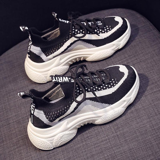 Damen Sportliche Sneakers mit atmungsaktivem Mesh-Obermaterial EB