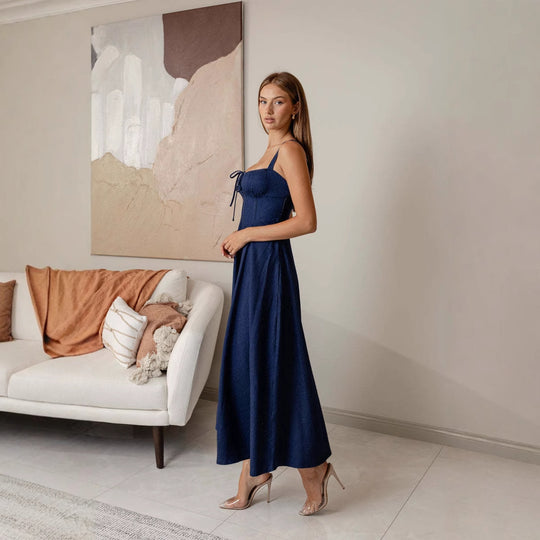 Damen Maxikleid mit schmeichelhaftem Schnitt und dekorativen Rüschendetails EB