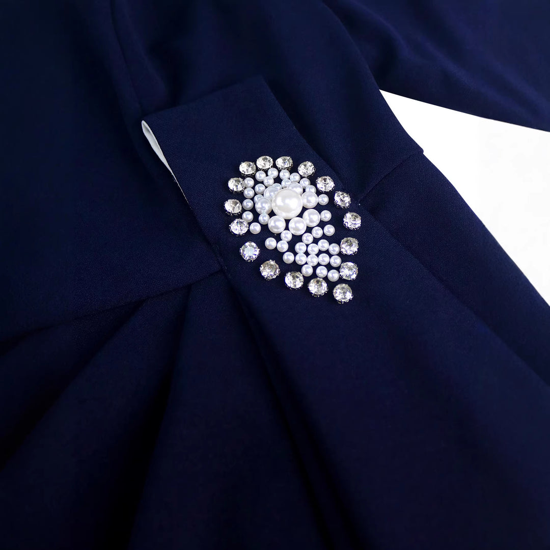 Damen Elegantes Kleid mit kontrastierenden Rüschendetails EB