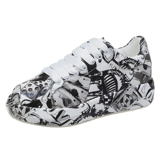 Damen Sneakers im bunten Comic-Design mit rutschfester Sohle EB