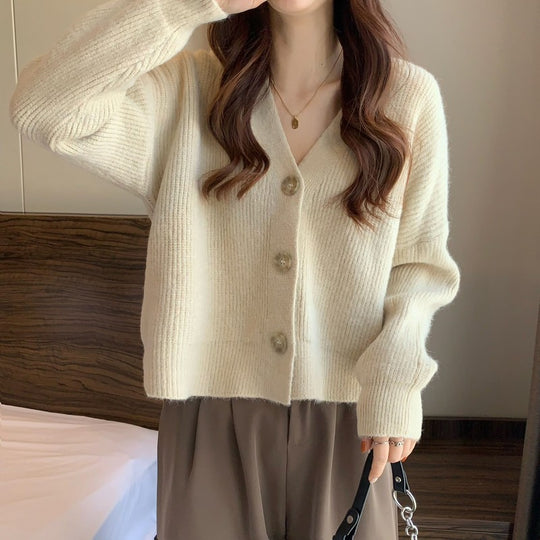 Damen Komfortabler Strickcardigan mit Knopfdetails und feiner Struktur EB