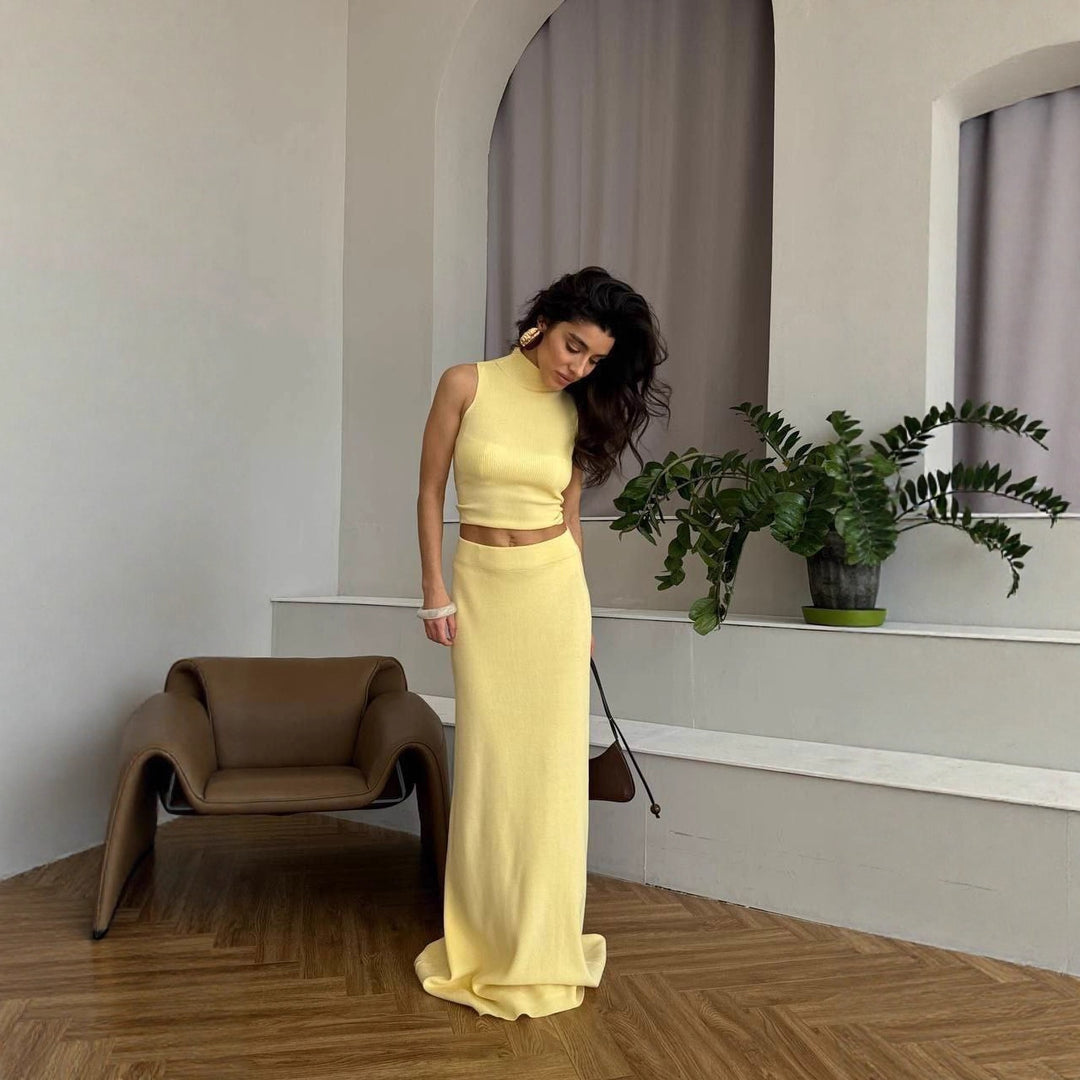 Damen Maxikleid mit elegantem Rundhalsausschnitt und taillierten Details EB