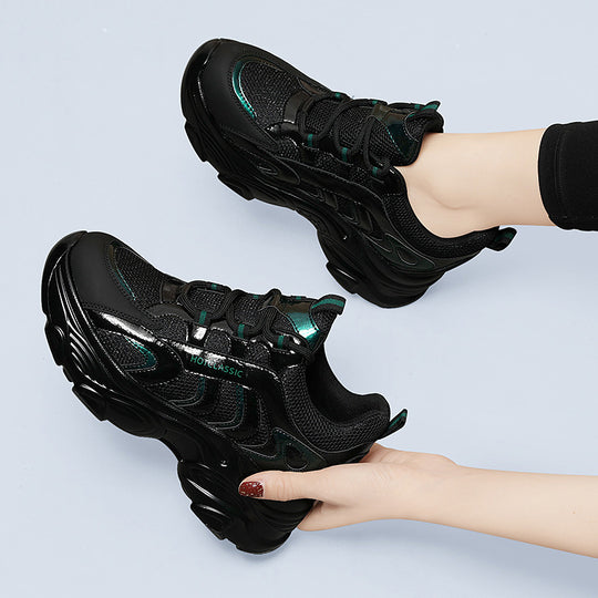 Damen Sportliche Sneakers mit atmungsaktiver Struktur und stoßdämpfender Sohle EB