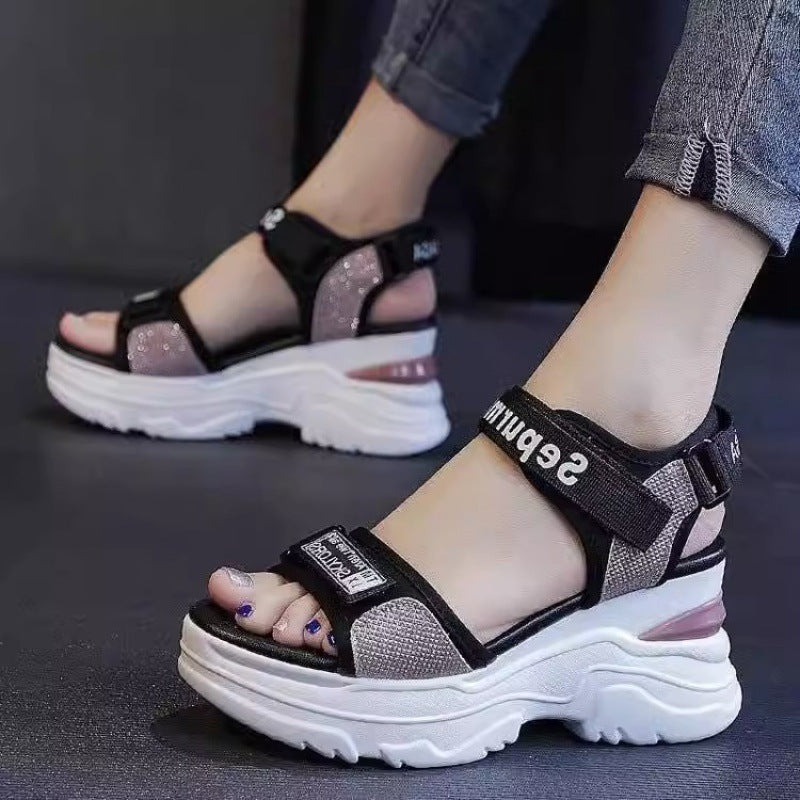 Damen Sportliche Plateau-Sandalen mit verstellbaren Riemen und gepolsterter Sohle EB