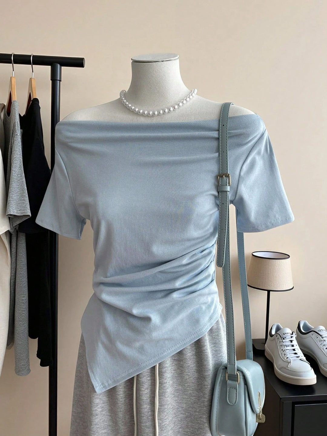 Damen Off-Shoulder T-Shirt mit Raffung EB
