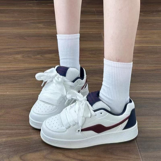 Damen Sneaker mit sportlichem Design und rutschfester Gummisohle EB
