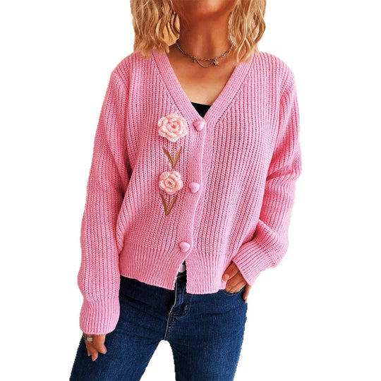 Damen Strickjacke mit verspieltem Blumenmotiv und romantischen Knopfdetails EB