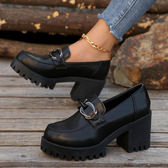 Damen Blockabsatz-Schuhe mit markanter Sohle und modischen Schnallen EB