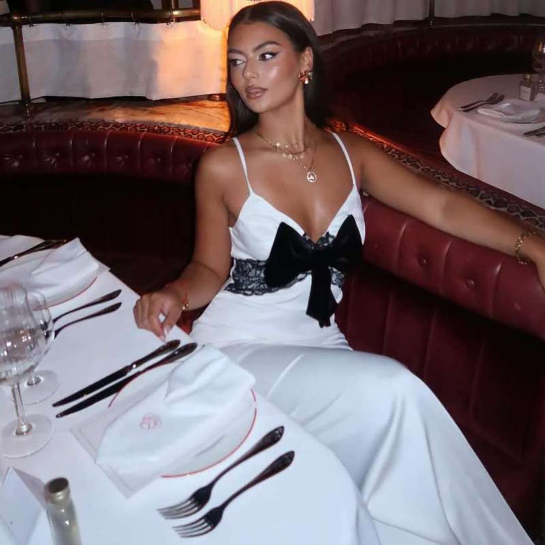 Damen Elegantes Maxikleid mit verführerischem Satineinsatz und charmantem Schleifenakzent EB