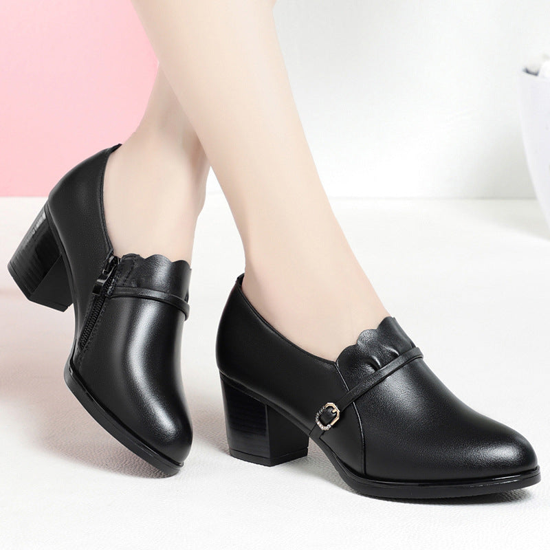 Damen Elegante Pumps mit modischem Riemen und klassischem Blockabsatz EB