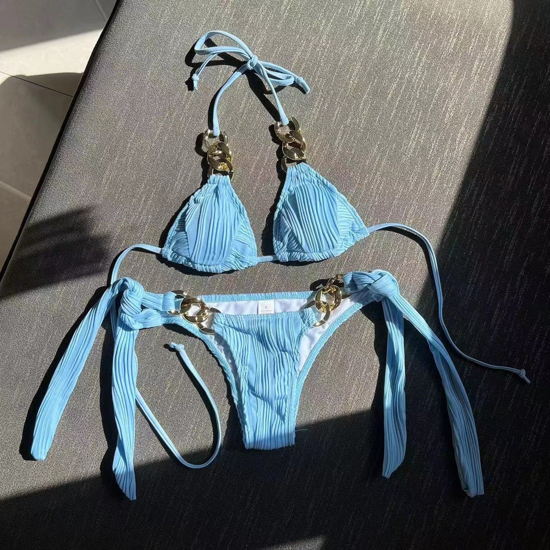 Damen Triangel-Bikini mit plissierten Details und goldenen Akzenten EB