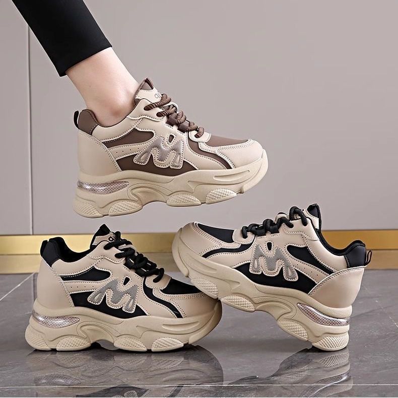 Damen Chunky Sneakers mit optimaler Dämpfung und sportlicher Oberflächenstruktur EB