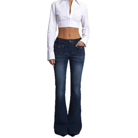 Damen nan High‑Waist Schlagjeans mit dekorativen aufgesetzten Fronttaschen und figurbetonter Oberschenkelpartie EB