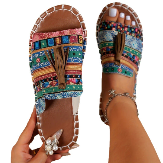 Damen Riemensandalen mit geflochtenem Muster und dekorativen Fransen EB