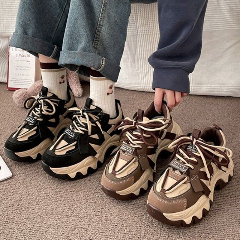 Damen Sportliche Chunky Sneaker mit flexibler Sohle und atmungsaktivem Obermaterial EB